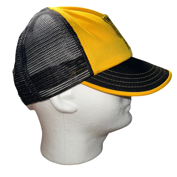 Vintage Michelob Beer Mesh Snapback Trucker Hat Cap - Picture 2 of 5